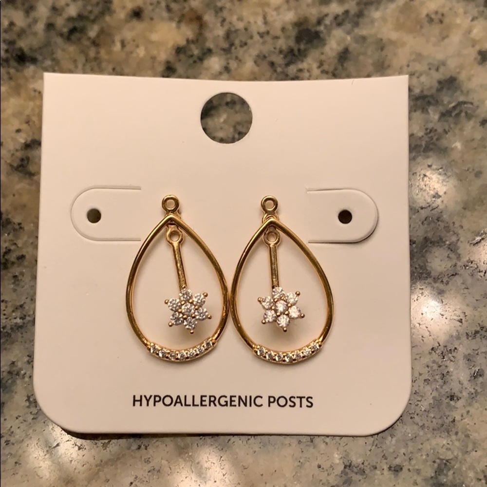 Beautiful & delicate earrings!